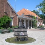 63.LINKEBEEK, Place communale